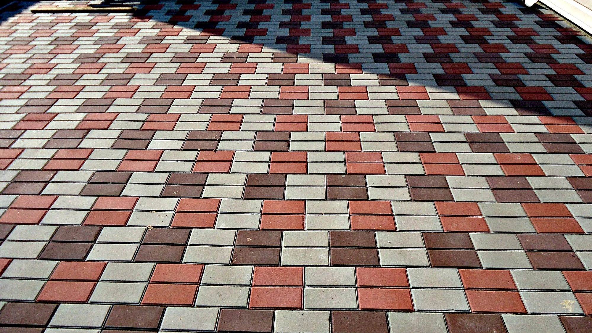 Профессиональная укладка брусчатки в Томске и Томской области — качественно, под ключ, с гарантией